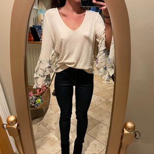 Red Haute Ivory Top Floral Ruffle Sleeves